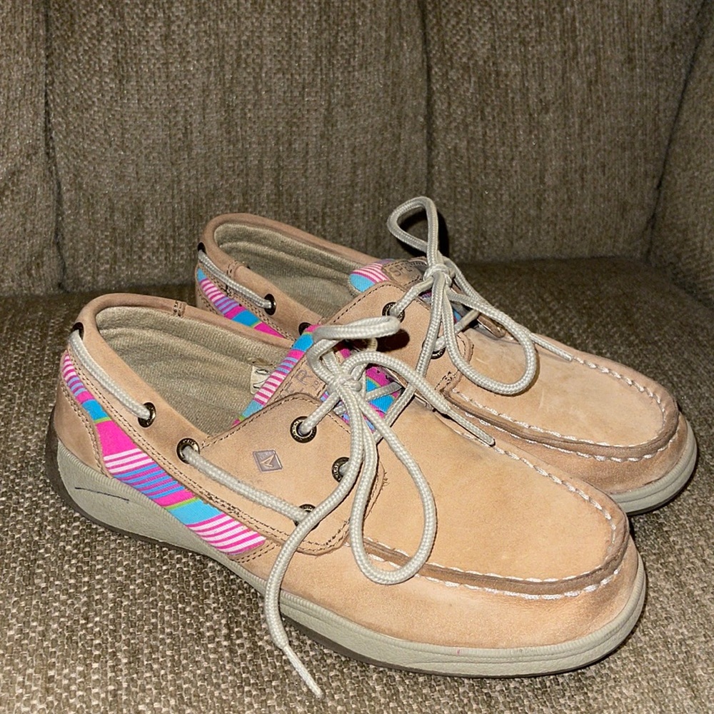 Sperry Intrepid Stripe Boat Shoes Size 2.5